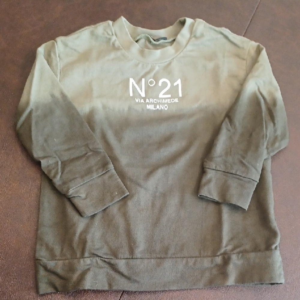 N21 Kids Olive Green Ombre Sweatshirt, NWOT, Size 4,6,8